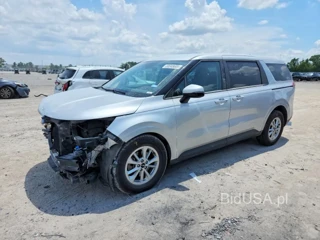 KIA CARNIVAL LX