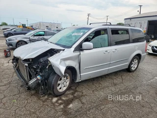 CHRYSLER TOWN & COUNTRY TOURING