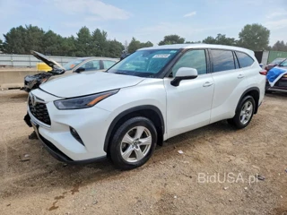 TOYOTA HIGHLANDER LE