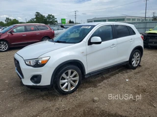 MITSUBISHI OUTLANDER SPORT ES