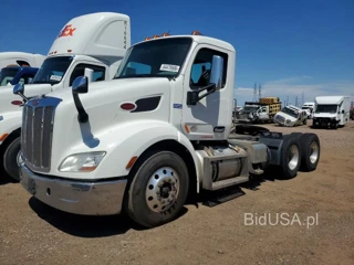 PETERBILT 579