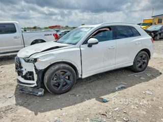 AUDI Q3 PREMIUM 40