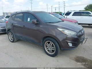 HYUNDAI HYUNDAI TUCSON SE