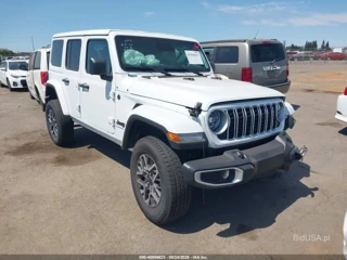 JEEP JEEP WRANGLER 4-DOOR SAHARA 4X4