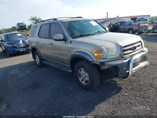 TOYOTA TOYOTA SEQUOIA SR5 V8