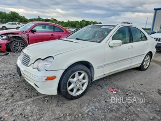 MERCEDES-BENZ C 240