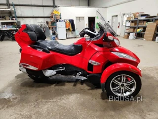 CAN-AM SPYDER ROADSTER RTS