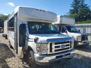 FORD ECONOLINE E350 SUPER DUTY CUTAWAY VAN
