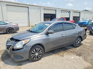 NISSAN VERSA SV