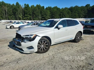 VOLVO XC60 T5 INSCRIPTION