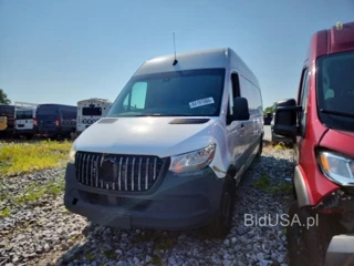 MERCEDES-BENZ SPRINTER 2500