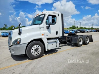 FREIGHTLINER CASCADIA 125