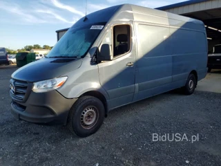 MERCEDES-BENZ SPRINTER 2500/3500