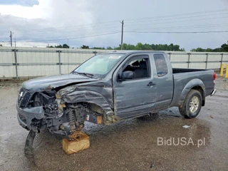 NISSAN FRONTIER SV