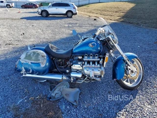 HONDA GL1500 C