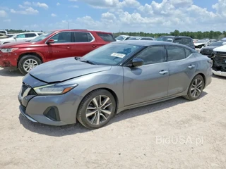 NISSAN MAXIMA S