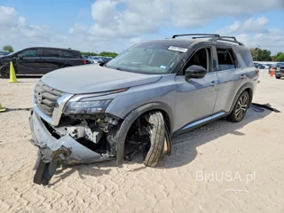 NISSAN PATHFINDER PLATINUM