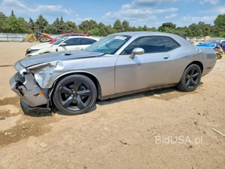 DODGE CHALLENGER SXT