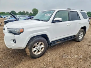 TOYOTA 4RUNNER SR5 PREMIUM