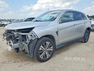 MITSUBISHI OUTLANDER SPORT SE
