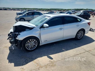 TOYOTA AVALON HYBRID LIMITED