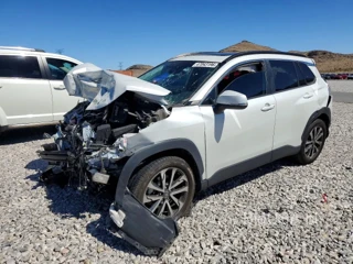 TOYOTA COROLLA CROSS XLE