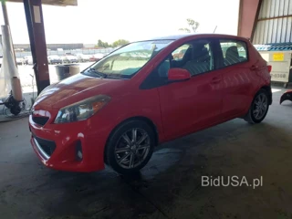 TOYOTA YARIS 5-DOOR SE