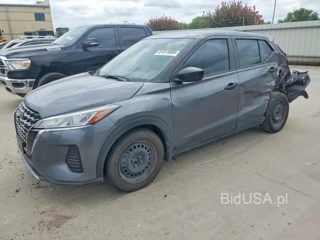NISSAN KICKS S