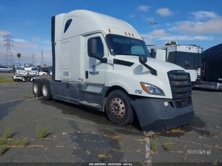 FREIGHTLINER FREIGHTLINER NEW CASCADIA 126