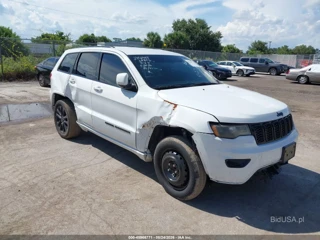 JEEP JEEP GRAND CHEROKEE LAREDO X 4X2