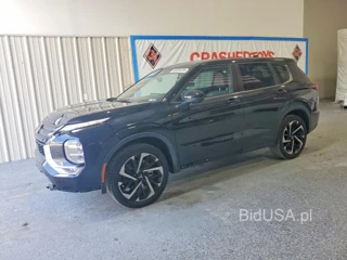 MITSUBISHI OUTLANDER SE