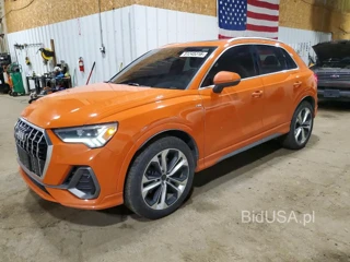AUDI Q3 PREMIUM PLUS S-LINE