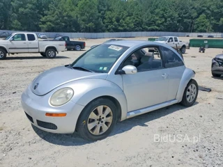 VOLKSWAGEN NEW BEETLE S