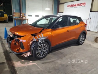 NISSAN KICKS SV