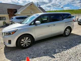 KIA SEDONA LX