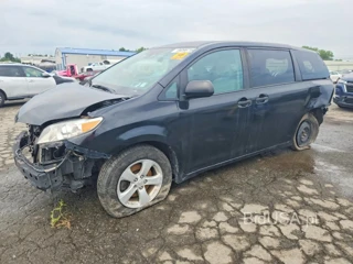 TOYOTA SIENNA L