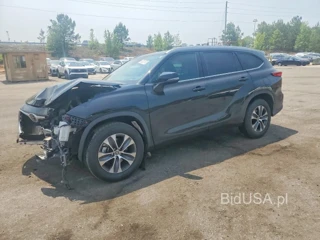 TOYOTA HIGHLANDER XLE