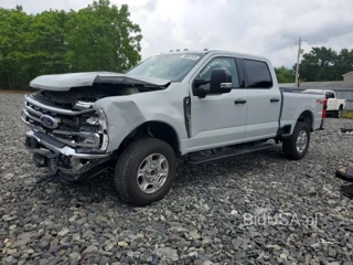 FORD F350 SUPER DUTY