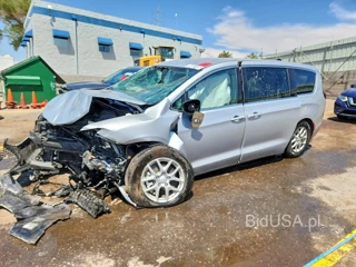 CHRYSLER PACIFICA SELECT