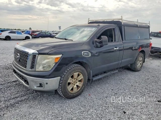 NISSAN TITAN SV