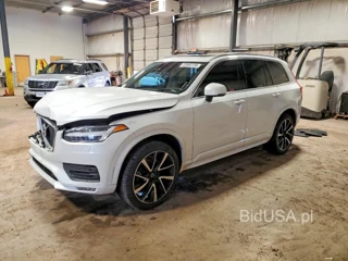 VOLVO XC90 T6 MOMENTUM