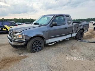 FORD F-150 HERITAGE CLASSIC