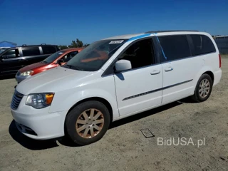 CHRYSLER TOWN AND COUNTRY
