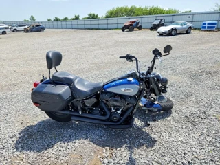 HARLEY-DAVIDSON FLHCS
