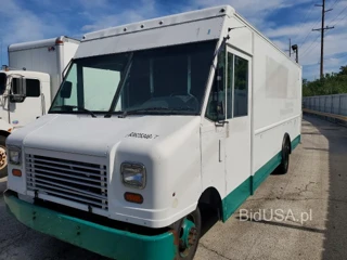 FORD ECONOLINE E450 SUPER DUTY COMMERCIAL STRIPPED CHASSIS