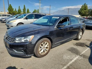 VOLKSWAGEN PASSAT S