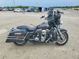 HARLEY-DAVIDSON FLHTCUI