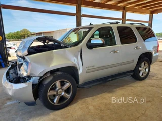 CHEVROLET TAHOE K1500 LT