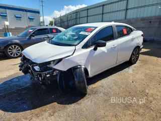 NISSAN VERSA SV