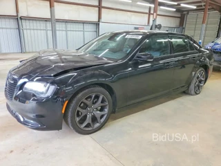 CHRYSLER 300 S